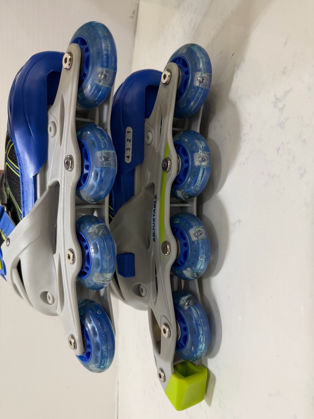 Mongoose Blue Kids Adjustable Inline Skates with Secure Straps and LED lights - Picture 10 of 16